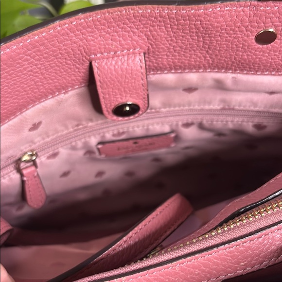 Kate Spade Leila Pebbled Leather in Pomegranat - Picture 4 of 13